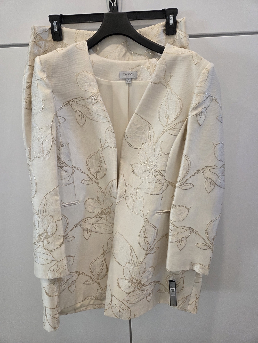 Tahari Cream Floral Metallic-Thread Blazer Jacket